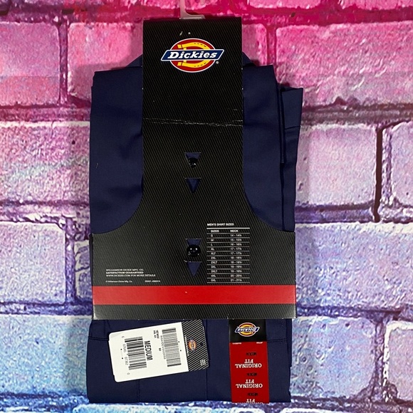 Dickies Work Shirt < Medium, Navy Blue, Short Sleeve, Original Fit, NWT - Picture 2 of 5